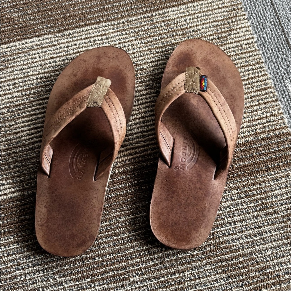 Rainbow men’s sandals 8.5